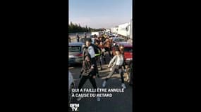 Coincée sur l’autoroute A7 à cause des gilets jaunes, la troupe de Diamond Dance décide de danser 