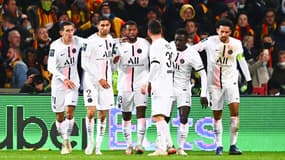 La joie des joueurs parisiens à Lens