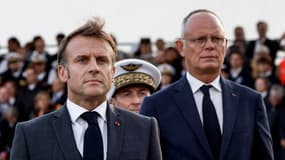 Le chef de l'État Emmanuel Macron à gauche et le maire du Havre (Seine-Maritime) Édouard Philippe à droite, lors de la commémoration des 80 ans de la libération du Havre jeudi 12 septembre 2024.