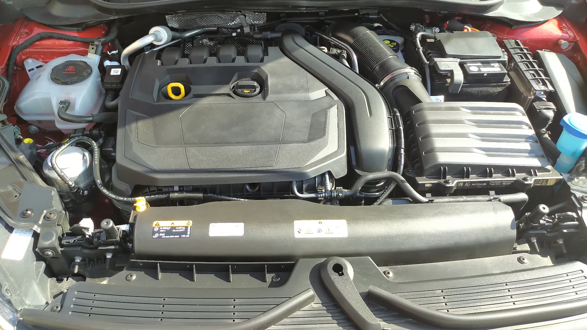 Notre version d'esai est dotée du moteur 1,5 litres turbo entièrement thermique, couplé à une boîte auto DSG 7 rapport. Il affiche une puissance de 150 chevaux et un couple maximal de 250Nm.