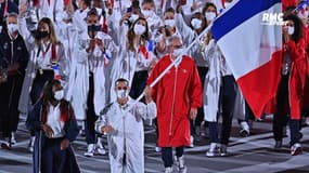 JO 2021 : La France fait son entrée sur le stade olympique et Aït-Saïd régale avec un salto arrière