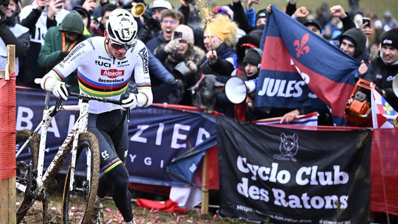 Cyclo-cross: coup d'arrêt pour Van der Poel, blessé aux côtes