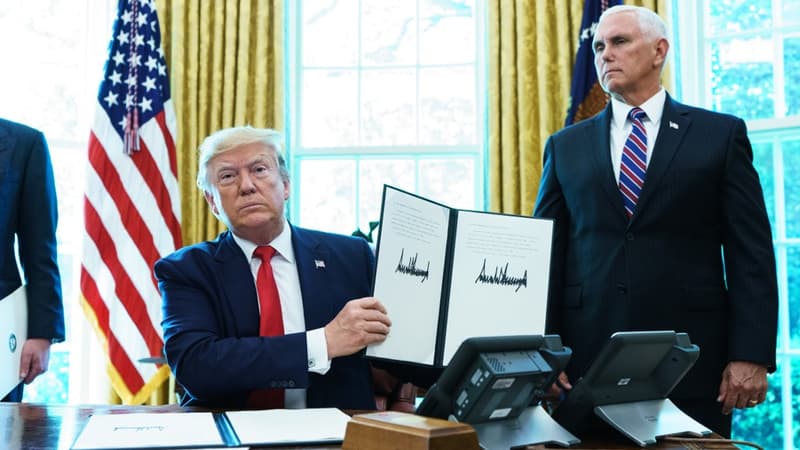Donald Trump présente le décret signé pour appliquer des sanctions à l'Iran.
