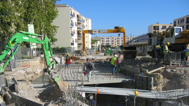 Le seuil de mise en concurrence des marchés publics passe de 15.000 à 25.000 euros ce 1er octobre.