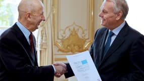 Louis Gallois et Jean-Marc Ayrault, le 5 novembre 2012 à Matignon.