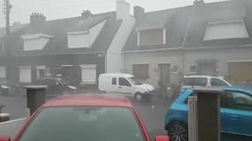 Nord : averse de pluie à Cappelle-la-Grande - Témoins BFMTV