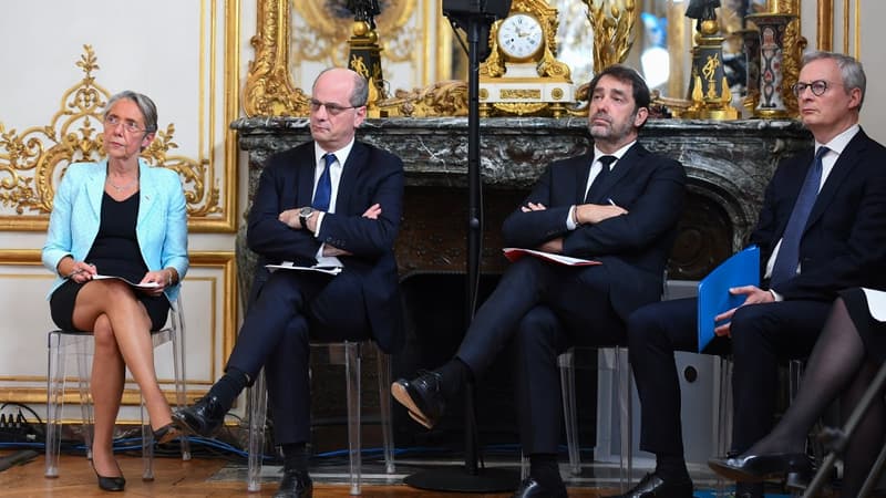Les ministres Elisabeth Borne, Jean-Michel Blanquer, Christophe Castaner et Bruno Le Maire, à Matignon le 7 mai 2020