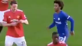 Nemanja Matic - Willian