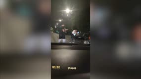 Un automobiliste a filmé les coups de feu tiré par les policiers sur Samy et sa compagne, à Stains, le 15 août 2021.