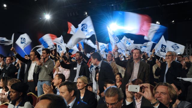 Un meeting de Sens commun.