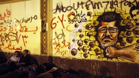 Un graffti anti Morsi, dessiné sur le palais présidentiel, le 2 juillet.