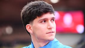 Leonardo Balerdi lors de l'échauffement de l'OM à Louis-II, 12 avril 2025