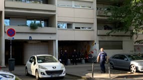 Des policiers déployés dans le quartier du Tonkin à Villeurbanne ce mercredi 8 novembre.