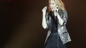 Céline Dion sur la scène de l'Allianz Riviera de Nice, le 20 juillet 2017