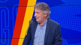 Le journaliste Olivier Calon auteur du livre "Les privilégiés de la République" sur le plateau des "Grandes Gueules" sur RMC le 11 avril 2025
