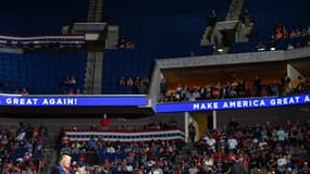 les gradins vides lors du meeting de Trump à Tulsa le 20 juin