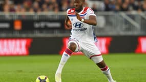 Tanguy Ndombele suscite l'intérêt du Real Madrid.
