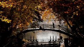 Le Canal Saint Martin, à Paris, le 9 novembre 2020