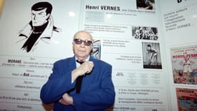 Henri Vernes en 1993 avec son personnage, Bob MOrane