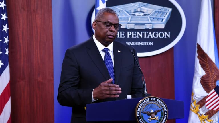 Le ministre américain de la défense Lloyd Austin lors d'une conférence de presse, le 28 janvier 2022 à Washington.