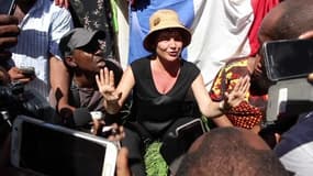 "Je suis ultramarine comme vous". La ministre des Outre-mer se défend de ne pas mal connaître Mayotte