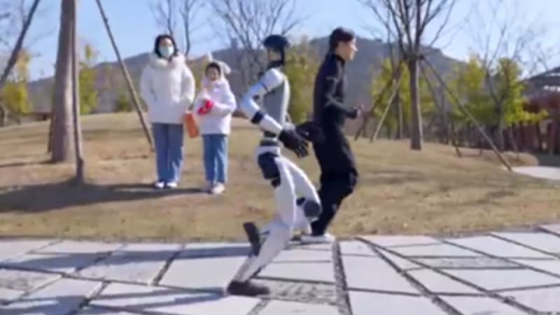 Des robots coureurs vont participer au semi-marathon de Pékin.