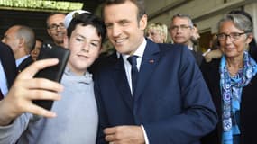Emmanuel Macron, jeudi 1er juin, sur le port de Lorient.