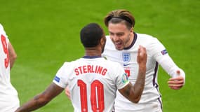 Raheem Sterling et Jack Grealish, buteur et passeur