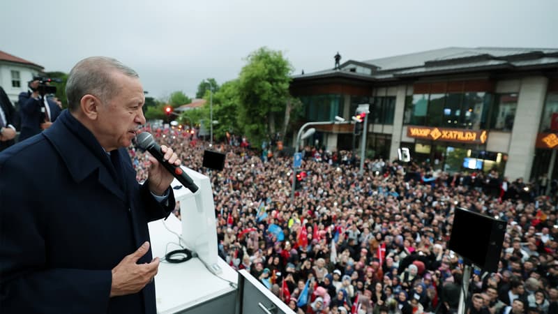 Recep Tayyip Erdogan, le 28 mai 2023 à Istanbul, après sa victoire au second tour de l'élection présidentielle en Turquie
