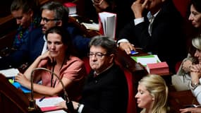 Les députés de la France Insoumise (de gauche à droite):  Mathilde Panot, Alexis Corbière, Caroline Fiat et Jean-Luc Mélenchon à l'Assemblée nationale, le 4 juillet 2017.