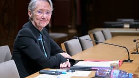 L'ancienne Première ministre lors de son audition au Sénat dans le cadre d'une mission d'information sur la dérive des comptes publics.