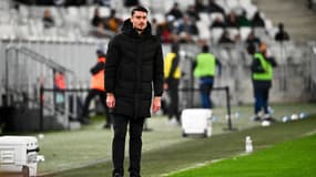 Albert Riera sur le banc des Girondins de Bordeaux, le 11 février 2024.