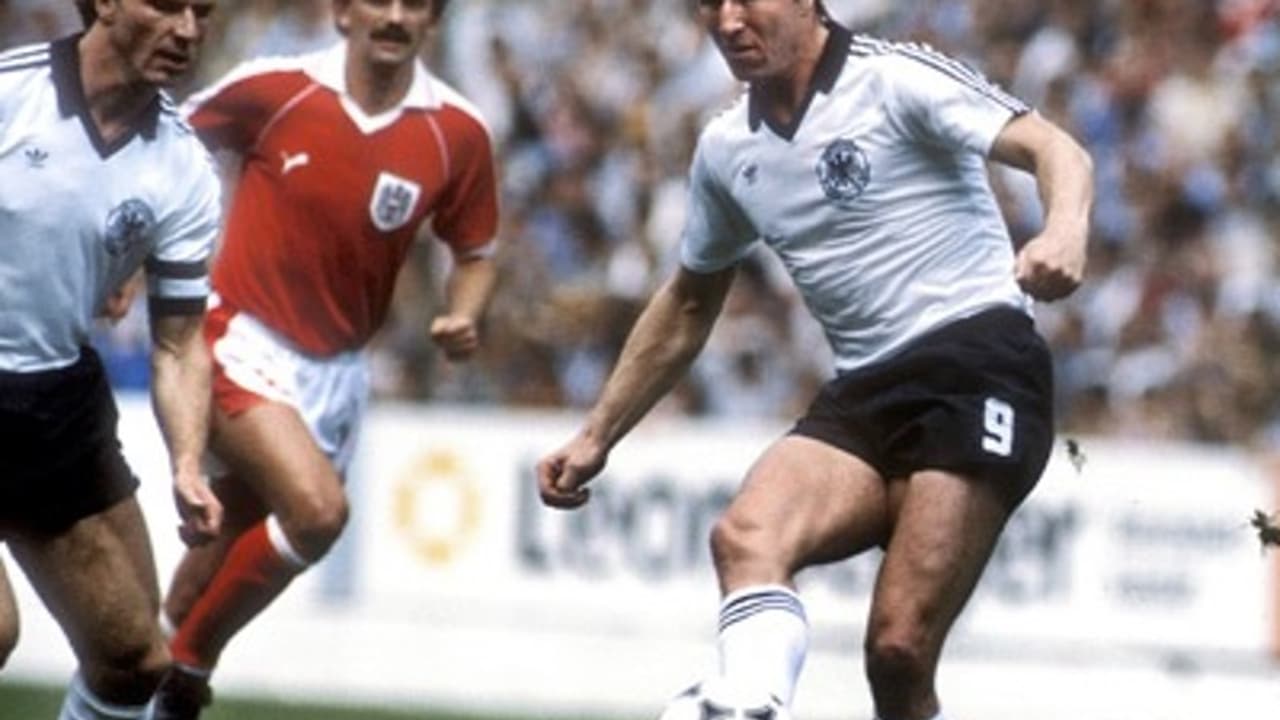 Maillot Belgique Coupe Du Monde 1982 – #17 Verhein, Match Porté, état Parfait