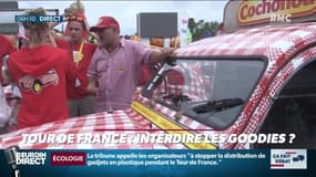 Tour de France: faut-il interdire les "goodies" pour des raisons écologiques?