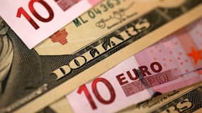 L'euro baisse face au dollar