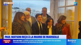 Marseille: Paul Watson reçu solennellement à la mairie après sa détention