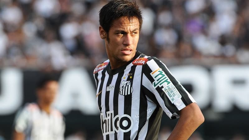 Neymar quitte Santos pour le Barça