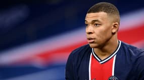 La star du PSG Kylian Mbappe contre Monaco en Ligue 1 au Parc des Princes le 21 févier 2021 à Paris