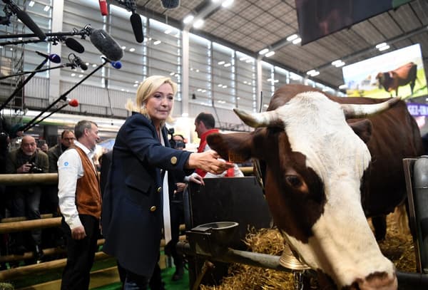 Marine Le Pen au Salon de l'Agriculture ce mercredi.