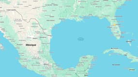 Google Maps nommant le golfe du Mexique également golfe d'Amérique