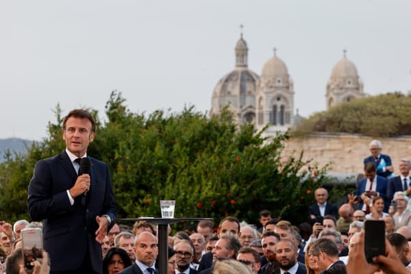 Emmanuel Macron lors d'un discours au Fort Saint-Jean à Marseille le 27 juin 2023
