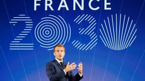 Emmanuel Macron lors de la présentation du plan d'investissements "France 2030" à l'Elysée, le 12 octobre 2021