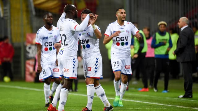 Après son nul à Lens lors de la 36e journée de L2 (1-1), Strasbourg est idéalement placé pour un retour en Ligue 1.