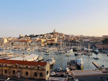 Marseille enregistre une hausse de prix de l'immobilier ancien de 5% sur un an.
