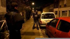 Une ceinture explosive, probablement celle de Salah  Abdeslam, retrouvé à Montrouge