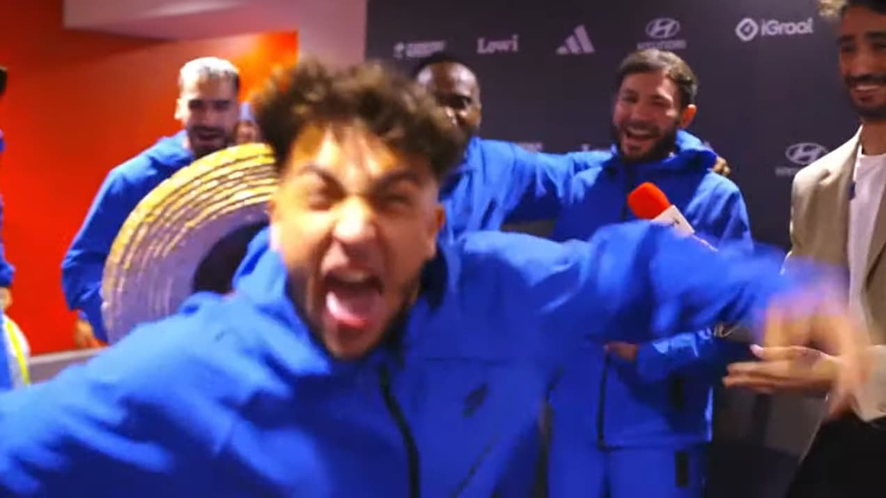 Arrivée de la sélection française à 1h du coup d'envoi de "Partizado 5" qui fait s'affronter streamers français et espagnols