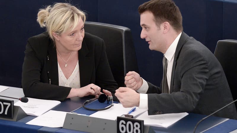 Marine Le Pen et Florian Philippot au parlement européen de Bruxelles, le 29 avril 2015.