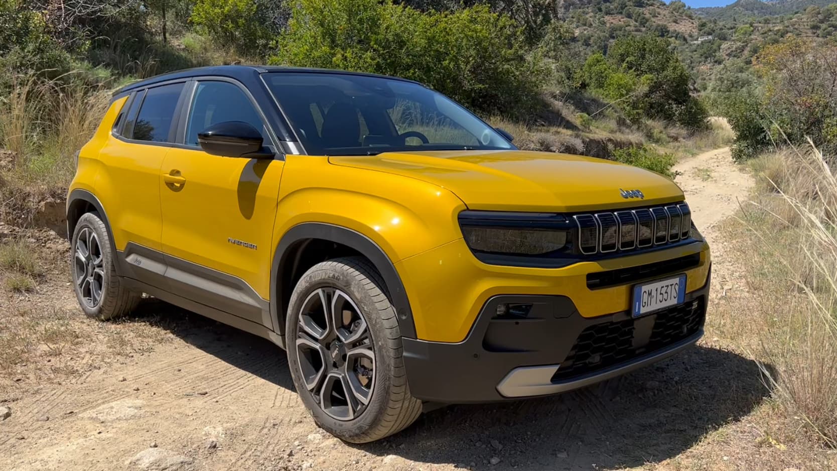 La Jeep Avenger, la première voiture 100% électrique de la marque américaine. La Jeep Avenger, la première voiture 100% électrique de la marque américaine.