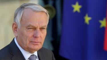 Jean-Marc Ayrault a annoncé que la réforme du statut d'auto-entrepreneurs ne toucherait que le secteur du bâtiment.