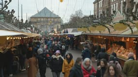 Le marché de Noël de Strasbourg en décembre 2023.